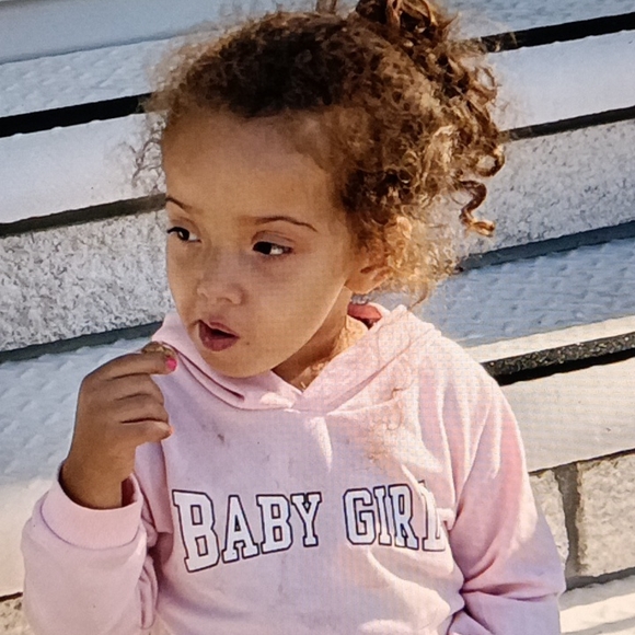 Meet your Posher, Pene - Picture 5 of 5